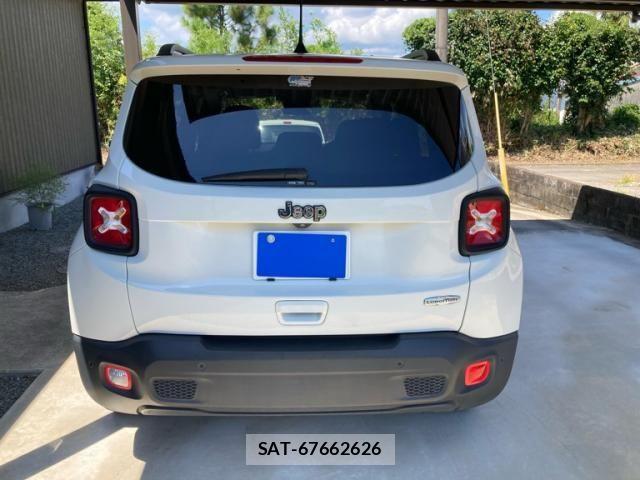 Jeep RENEGADE 2019-05 8412988-3