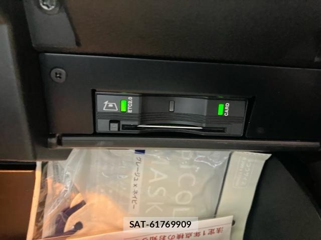 Jeep RENEGADE 2024-02 8412987-16