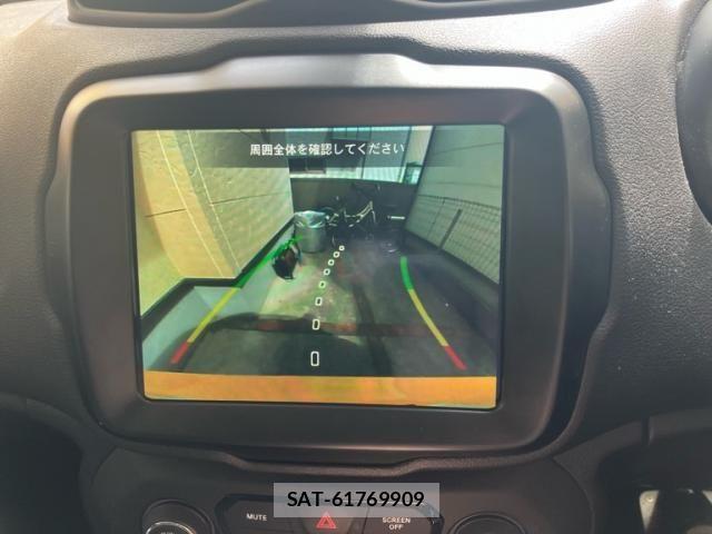 Jeep RENEGADE 2024-02 8412987-18