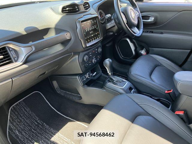 Jeep RENEGADE 2023-08 8412990-11