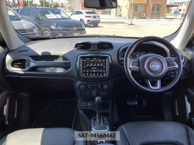 Jeep RENEGADE 2023-08 8412990-1