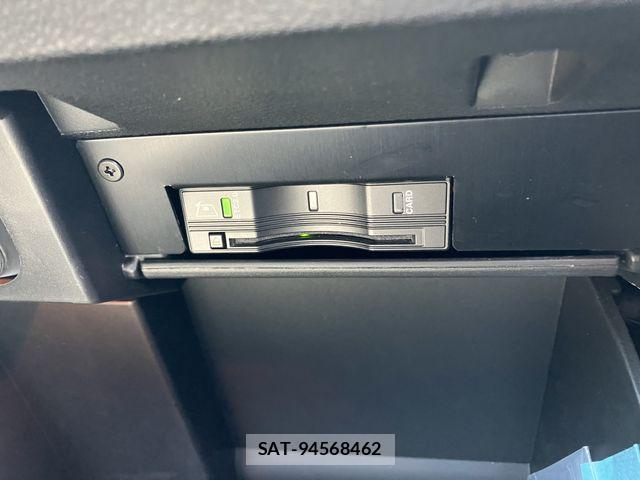 Jeep RENEGADE 2023-08 8412990-20