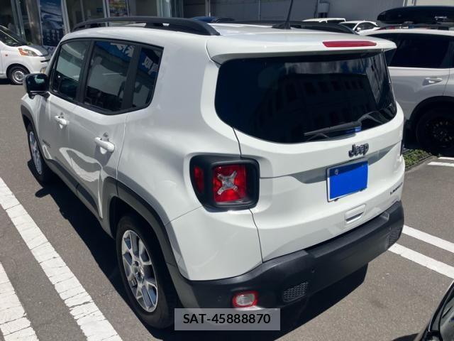 Jeep RENEGADE 2022-07 8412989-11