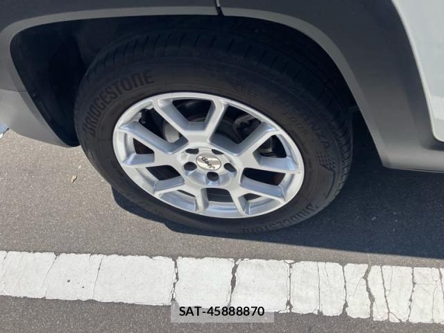 Jeep RENEGADE 2022-07 8412989-6