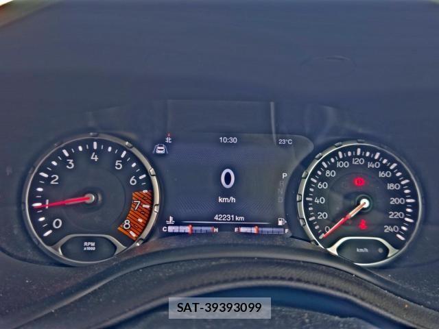 Jeep RENEGADE 2021-11 8438240-15