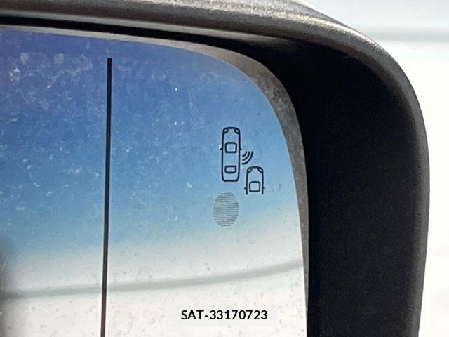 Jeep RENEGADE 2018-05 8457717-5
