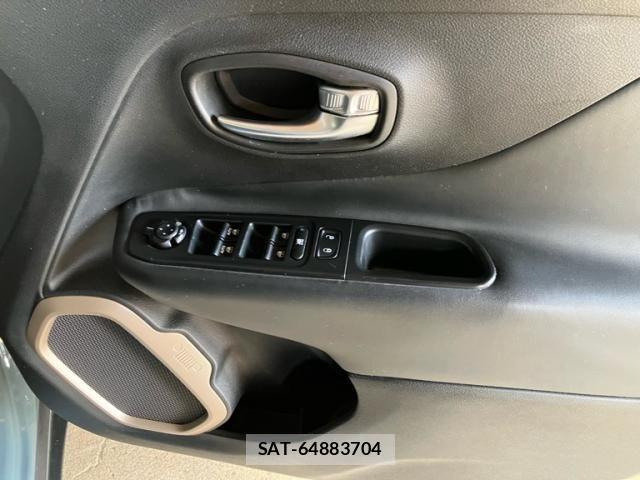 Jeep RENEGADE 2016-08 8485529-16