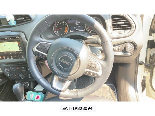 Jeep RENEGADE 2023-09 8525306-10