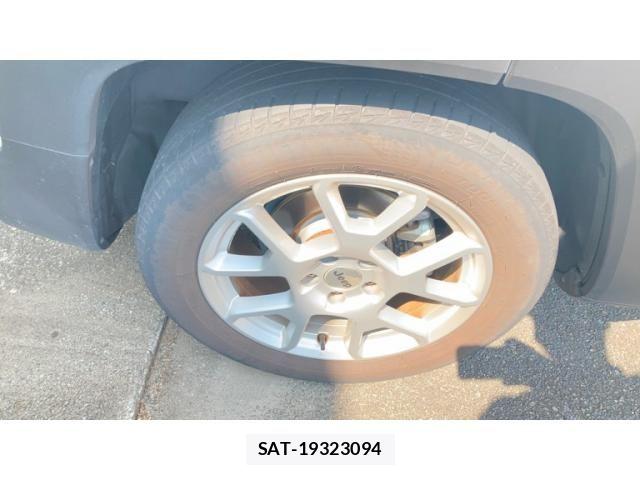 Jeep RENEGADE 2023-09 8525306-2