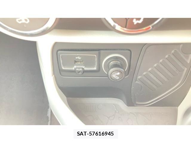Jeep RENEGADE 2017-02 8525310-22