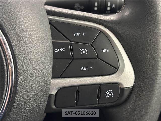 Jeep RENEGADE 2018-10 8627234-9