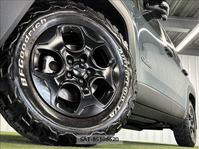 Jeep RENEGADE 2018-10 8627234-18
