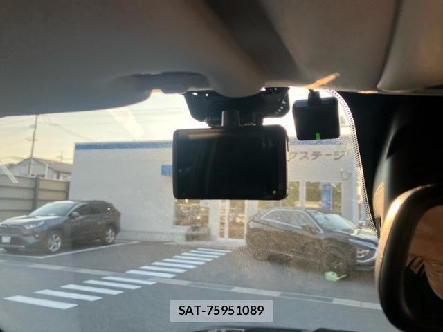 Jeep RENEGADE 2017-09 8659605-24