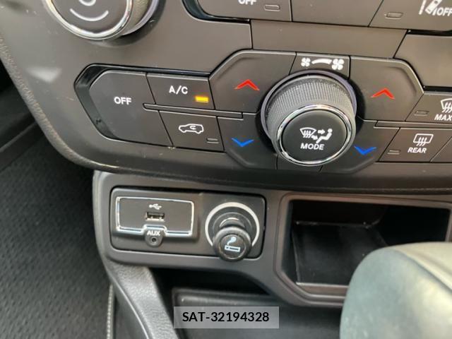 Jeep RENEGADE 2021-06 8659600-25