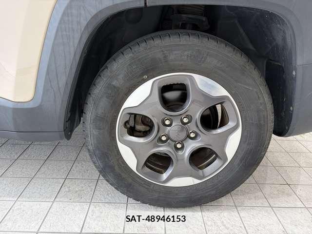 Jeep RENEGADE 2017-07 8659601-10