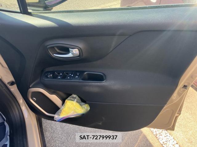 Jeep RENEGADE 2016-10 8742919-10