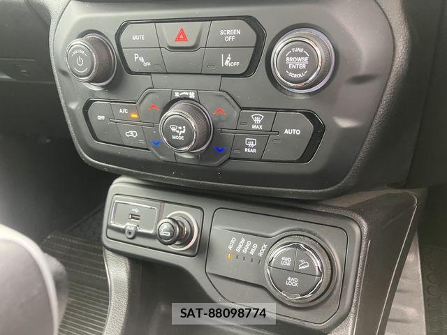 Jeep RENEGADE 2022-05 8742933-10