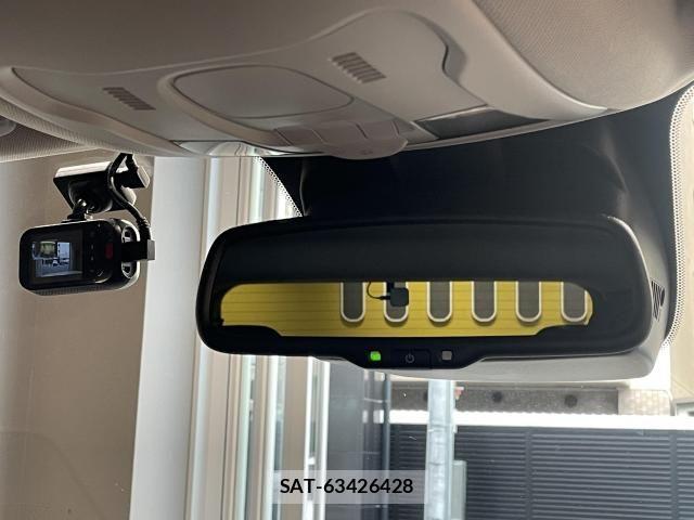 Jeep RENEGADE 2024-09 8742916-25