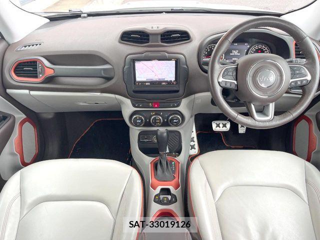 Jeep RENEGADE 2018-02 8796271-1