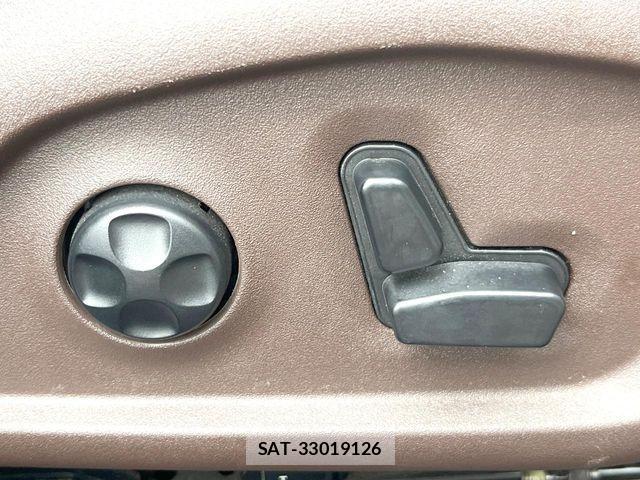 Jeep RENEGADE 2018-02 8796271-7
