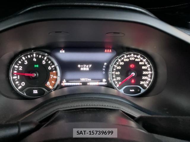 Jeep RENEGADE 2021-10 8829602-16