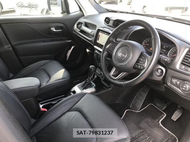 Jeep RENEGADE 2022-03 8829609-9