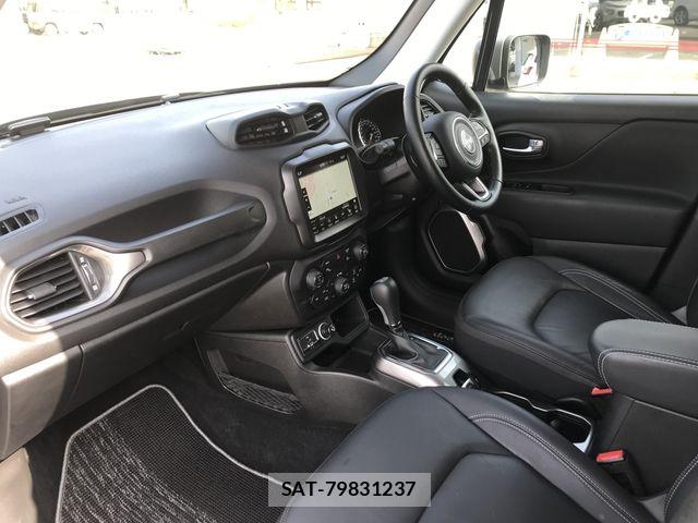 Jeep RENEGADE 2022-03 8829609-11