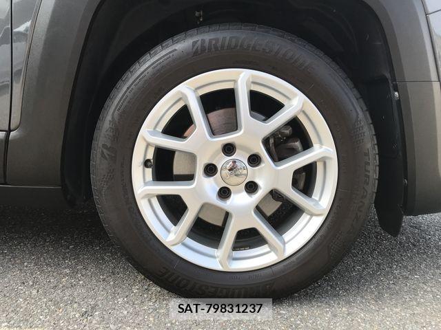Jeep RENEGADE 2022-03 8829609-27