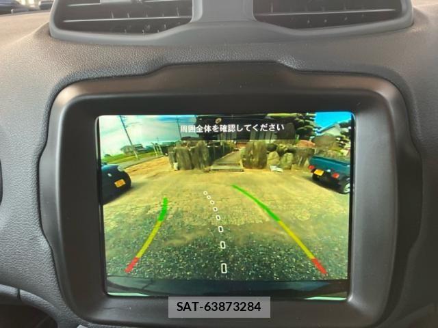 Jeep RENEGADE 2023-06 8829601-19