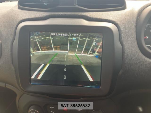 Jeep RENEGADE 2019-05 8829614-21