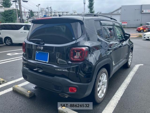 Jeep RENEGADE 2019-05 8829614-6