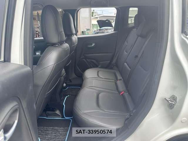 Jeep RENEGADE 2022-07 8849412-15