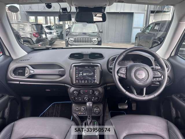 Jeep RENEGADE 2022-07 8849412-17
