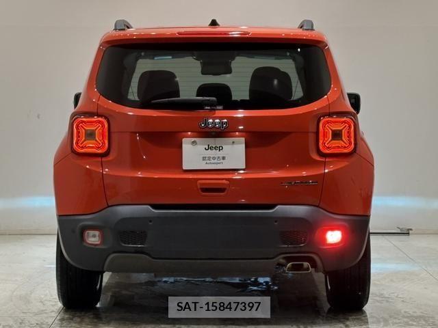 Jeep RENEGADE 2020-06 8871222-16