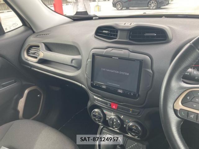Jeep RENEGADE 2016-10 8880211-14