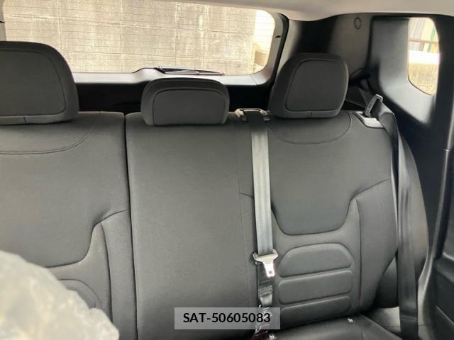 Jeep RENEGADE 2016-09 8880212-23