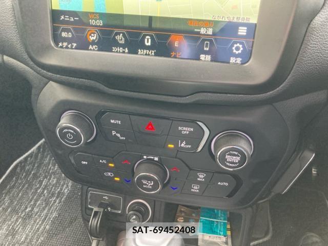 Jeep RENEGADE 2022-04 8880210-14