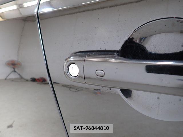 Jeep RENEGADE 2019-01 1354531-11