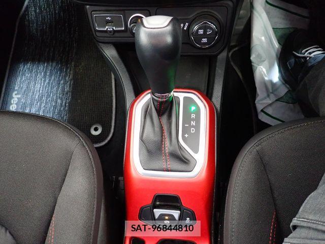 Jeep RENEGADE 2019-01 1354531-18