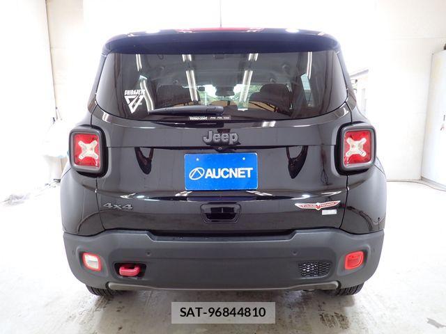 Jeep RENEGADE 2019-01 1354531-3