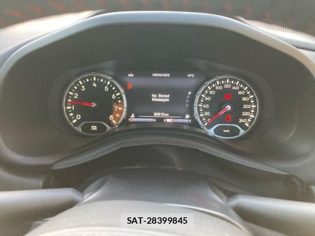 Jeep RENEGADE 2016-07 6304669-11
