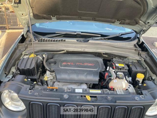 Jeep RENEGADE 2016-07 6304669-25