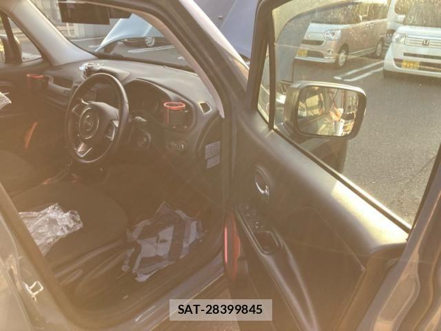 Jeep RENEGADE 2016-07 6304669-7