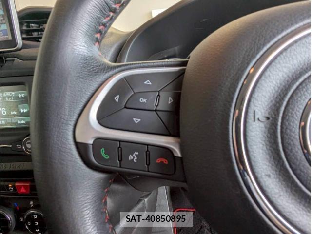 Jeep RENEGADE 2017-09 6612461-17