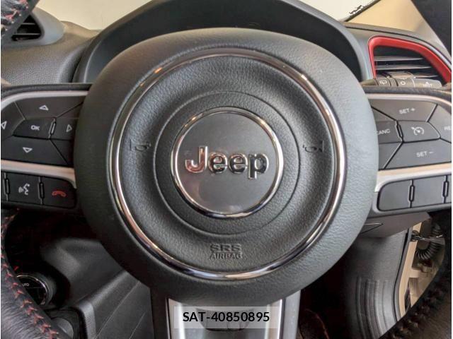 Jeep RENEGADE 2017-09 6612461-18
