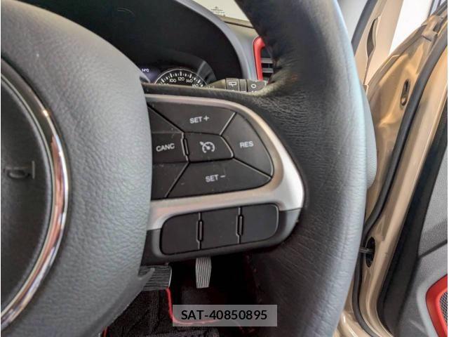 Jeep RENEGADE 2017-09 6612461-19