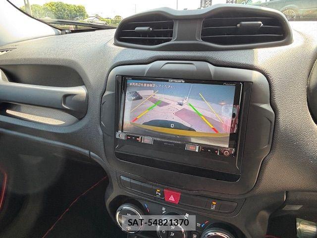 Jeep RENEGADE 2017-04 6676436-19