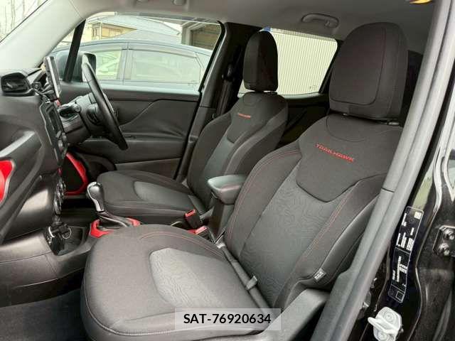 Jeep RENEGADE 2017-03 6691068-10