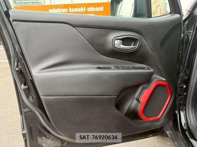 Jeep RENEGADE 2017-03 6691068-15