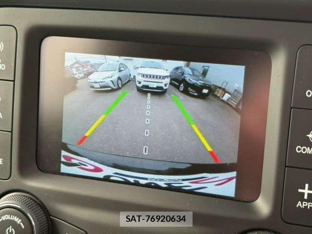 Jeep RENEGADE 2017-03 6691068-3